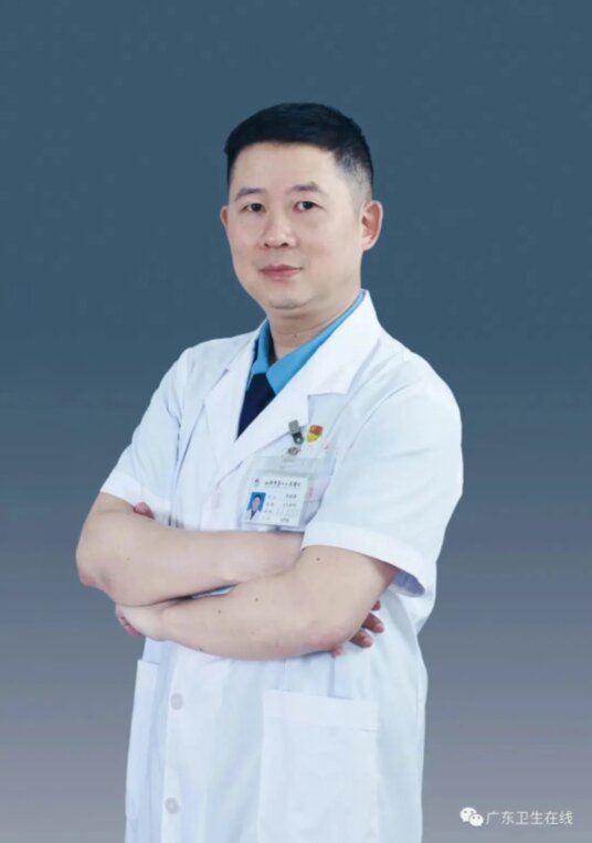 點贊！這名汕頭醫(yī)生上榜“中國好醫(yī)生”展示人選